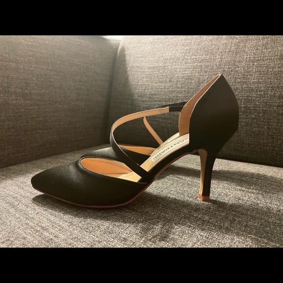 Black satin strappy heels - Picture 10 of 10